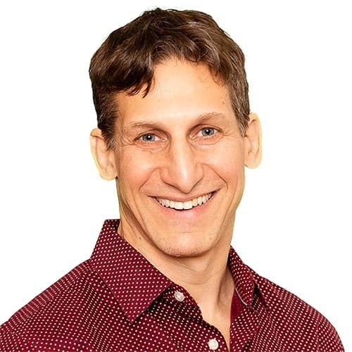 Headshot - Joshua Peskay