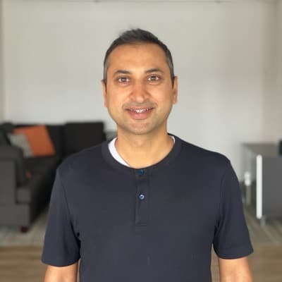 OmVyas